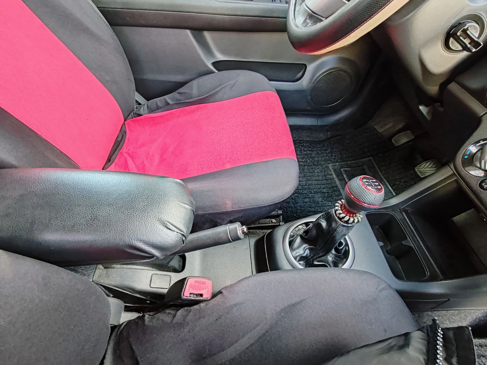 Suzuki Swift, снимка 11 - Автомобили и джипове - 53754426