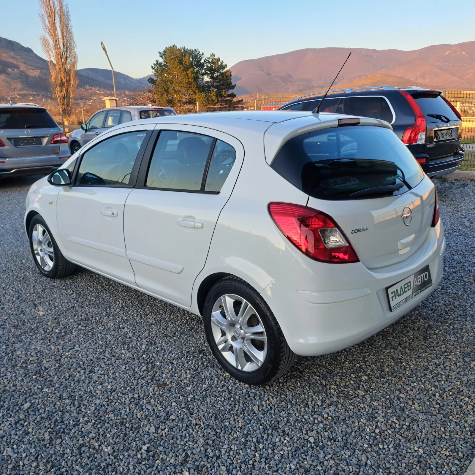 Opel Corsa ECOFLEX* FACE* ОТЛИЧНО СЪСТОЯНИЕ!* , снимка 4 - Автомобили и джипове - 53825974