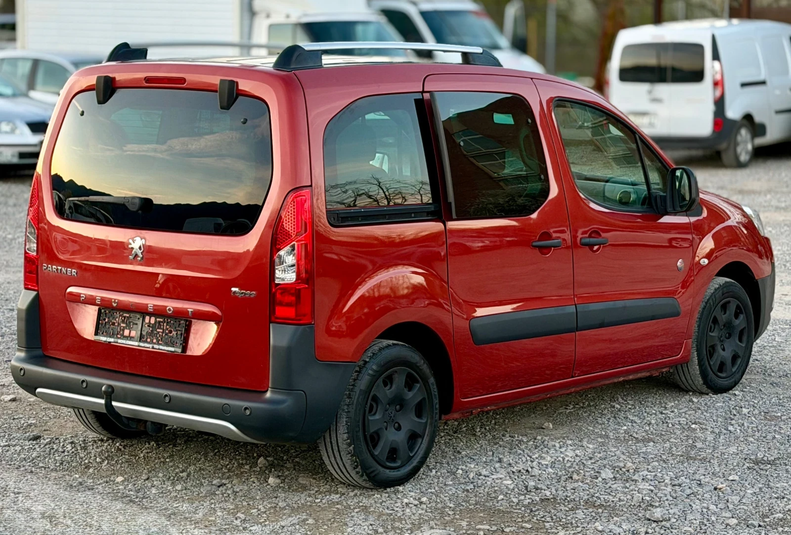 Peugeot Partner 1.6HDi 109кс * TEPEE* * Климатроник* , снимка 6 - Автомобили и джипове - 54131990