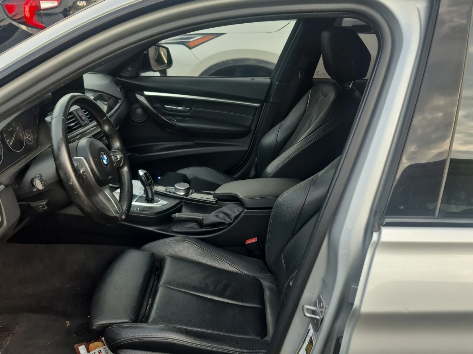 BMW 330 HARMAN KARDON* , снимка 6 - Автомобили и джипове - 55224296