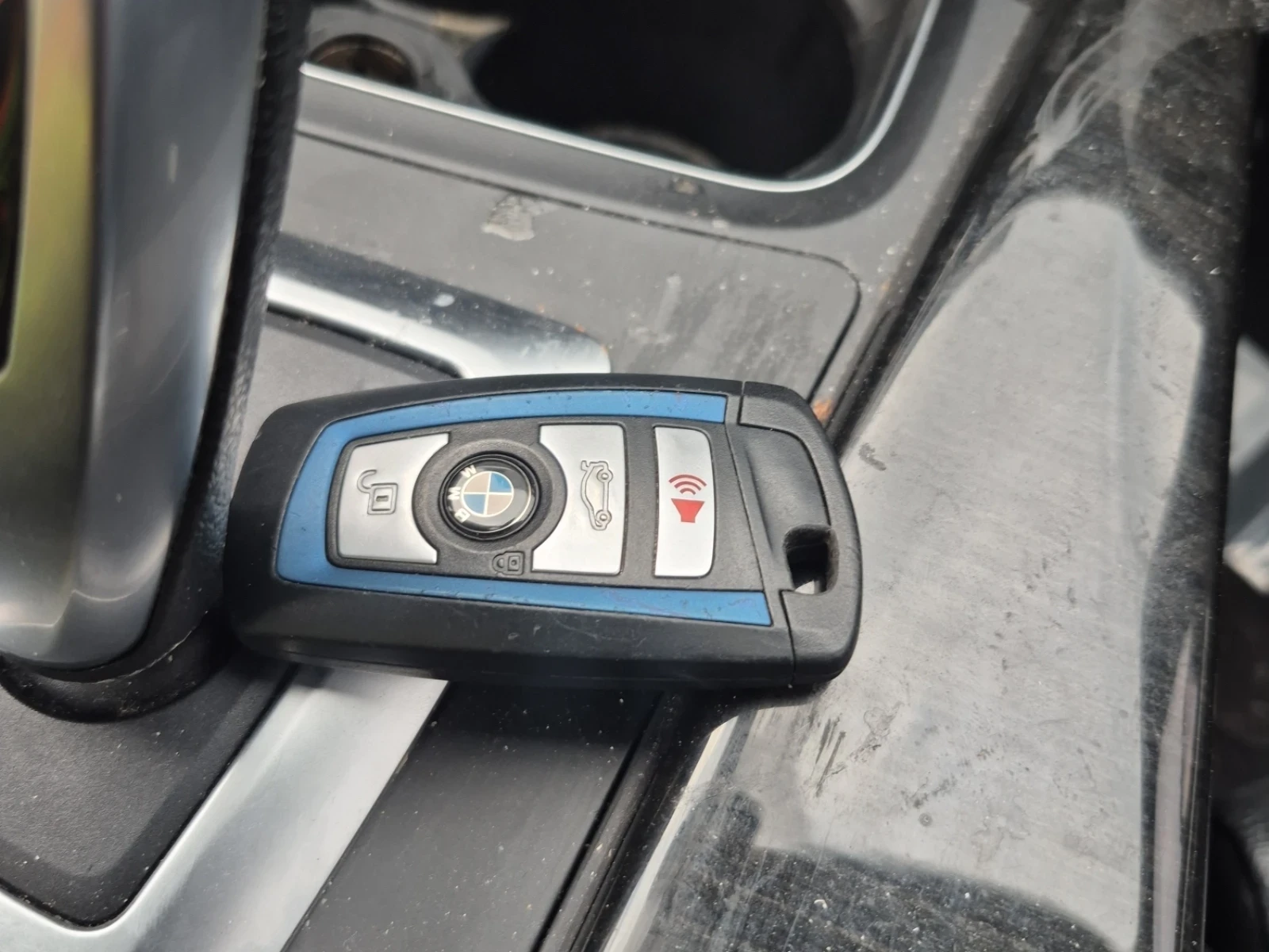 BMW 330 HARMAN KARDON* , снимка 10 - Автомобили и джипове - 55224296