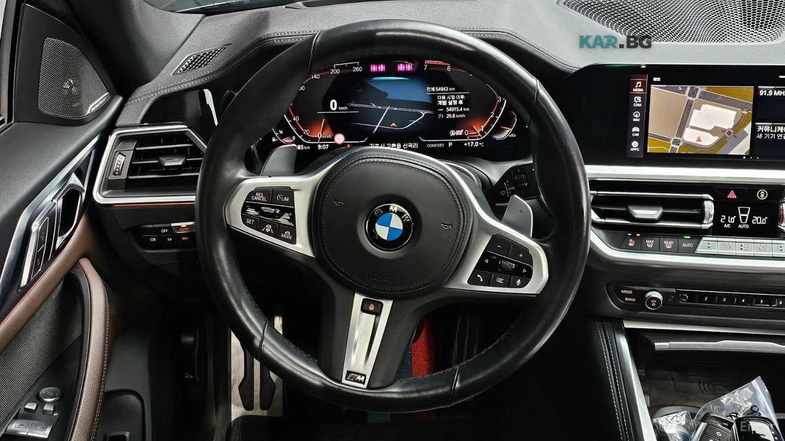 BMW 420 FIRST EDITION* HUD* 360* КОЖА* ОБДУХВ* ПАНО, снимка 13 - Автомобили и джипове - 55234424