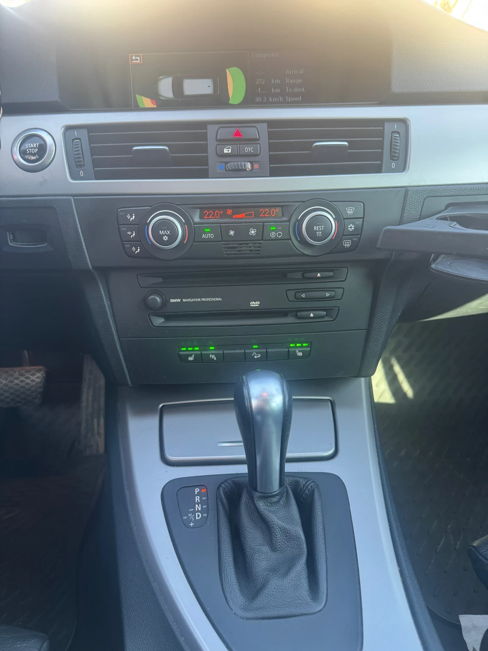 BMW 330 330Xi, снимка 9 - Автомобили и джипове - 55977121
