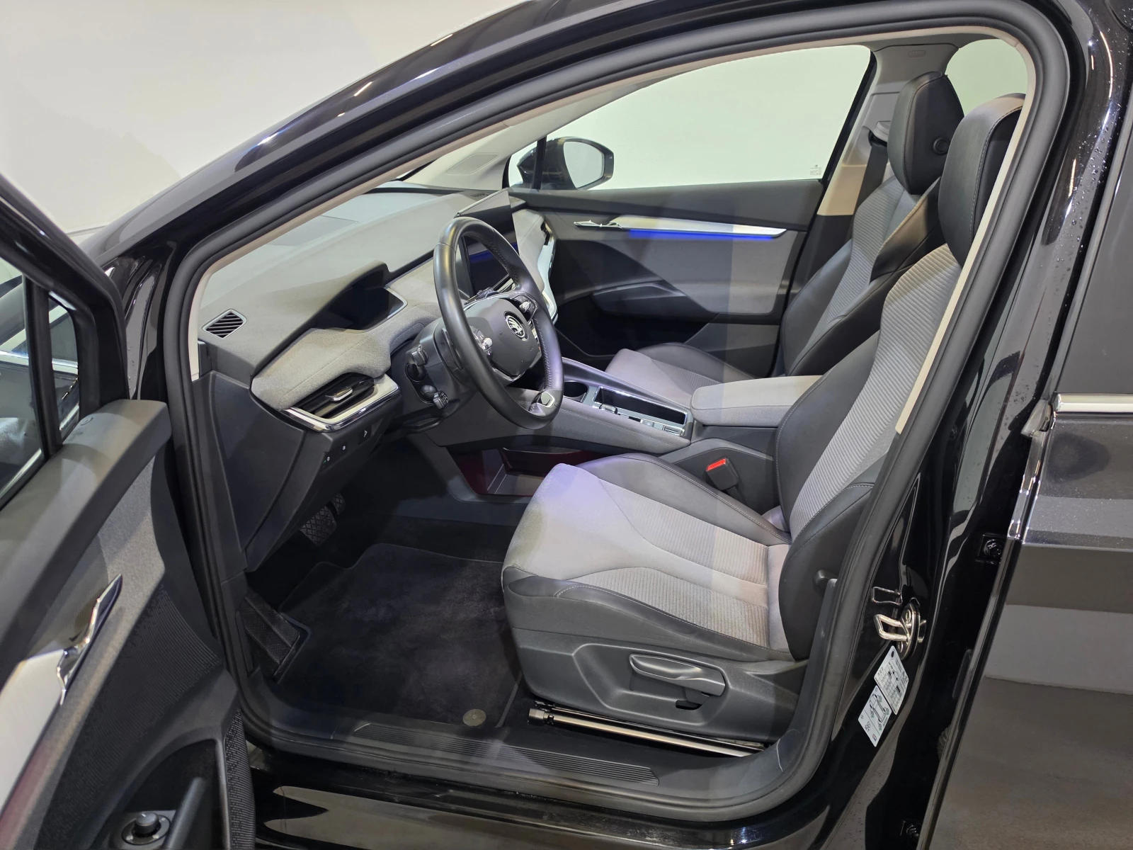 Skoda Enyaq 80 Leather LED Navi Pano Camera | Mobile.bg � ����������� 5