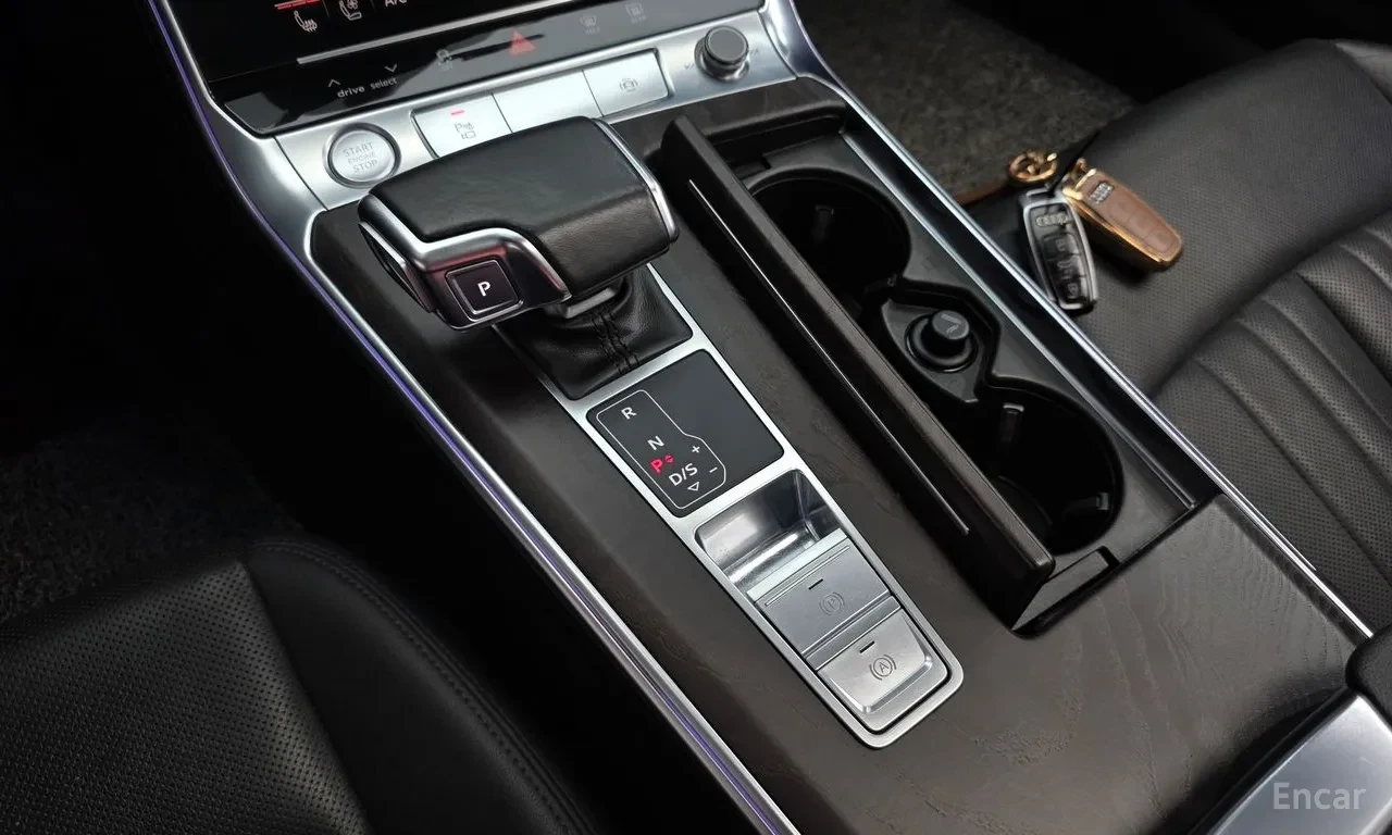 Audi A6 45TFSI* ДИСТРОНИК* 360 КАМЕРИ* ХЕД-ЪП* КРАЙНА ЦЕНА, снимка 12 - Автомобили и джипове - 56515631