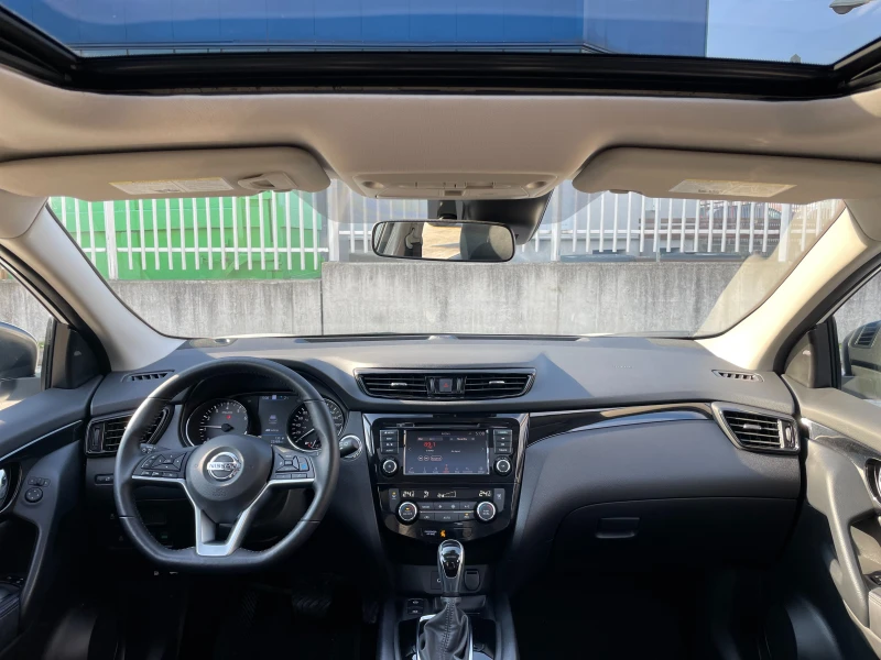 Nissan Qashqai 2.0 4X4 АВТОМАТ, снимка 10 - Автомобили и джипове - 36417894