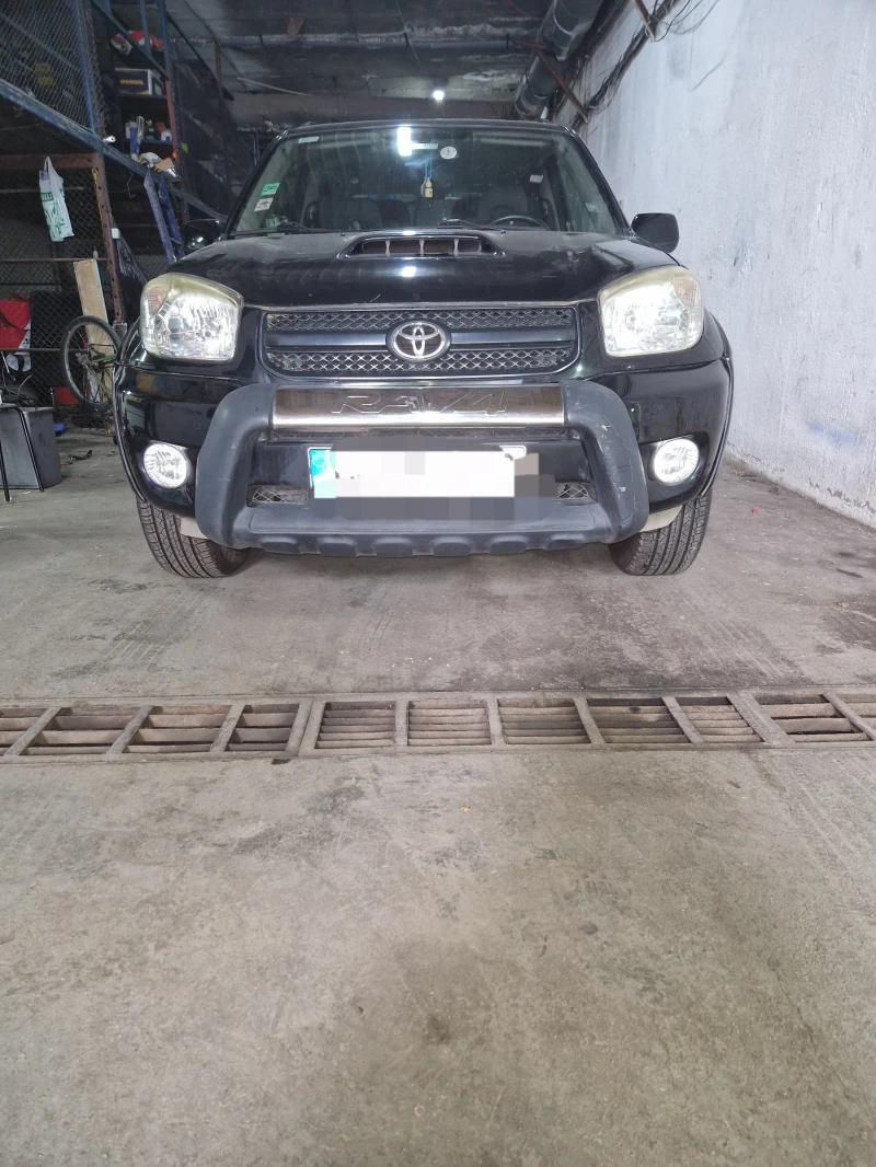 Toyota Rav4, снимка 1 - Автомобили и джипове - 47002801