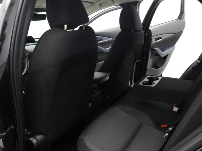 Mazda CX-30, снимка 10 - Автомобили и джипове - 51193267