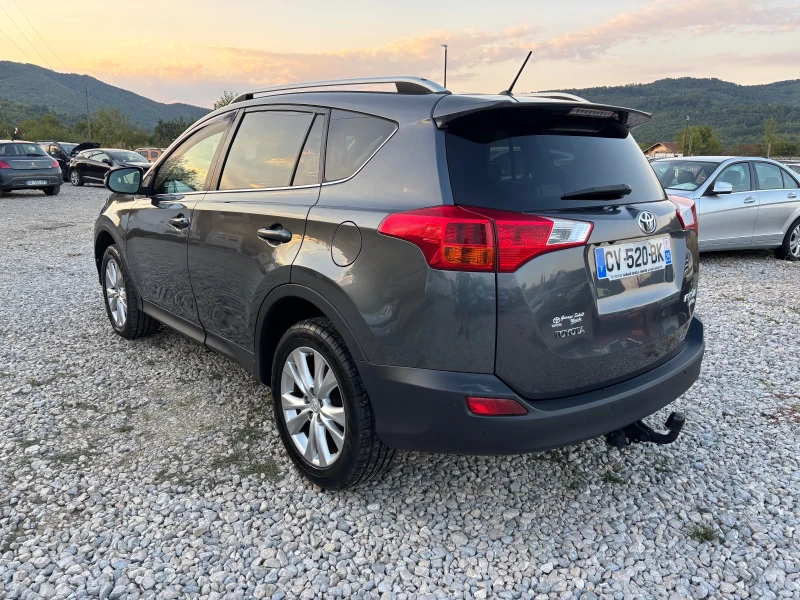 Toyota Rav4 2.2 d4d 4x4 150kc, снимка 5 - Автомобили и джипове - 51660318