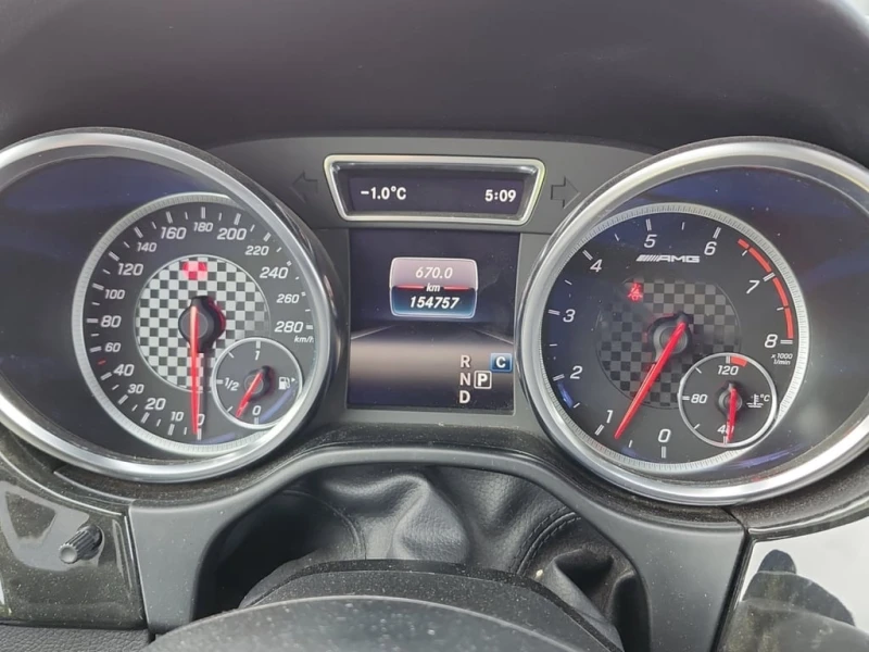 Mercedes-Benz GLE 43 AMG ПОДГРЕВ* ОБДУХ* ПАМЕТ* КЕЙЛЕС* ПАНОРАМА, снимка 7 - Автомобили и джипове - 53424749