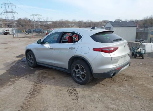 Alfa Romeo Stelvio AWD КРАЙНА ЦЕНА! - изображение 4