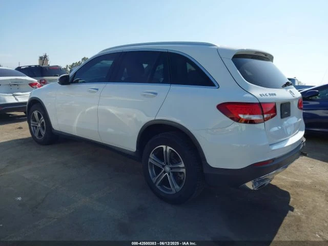 Mercedes-Benz GLC 300  - изображение 3