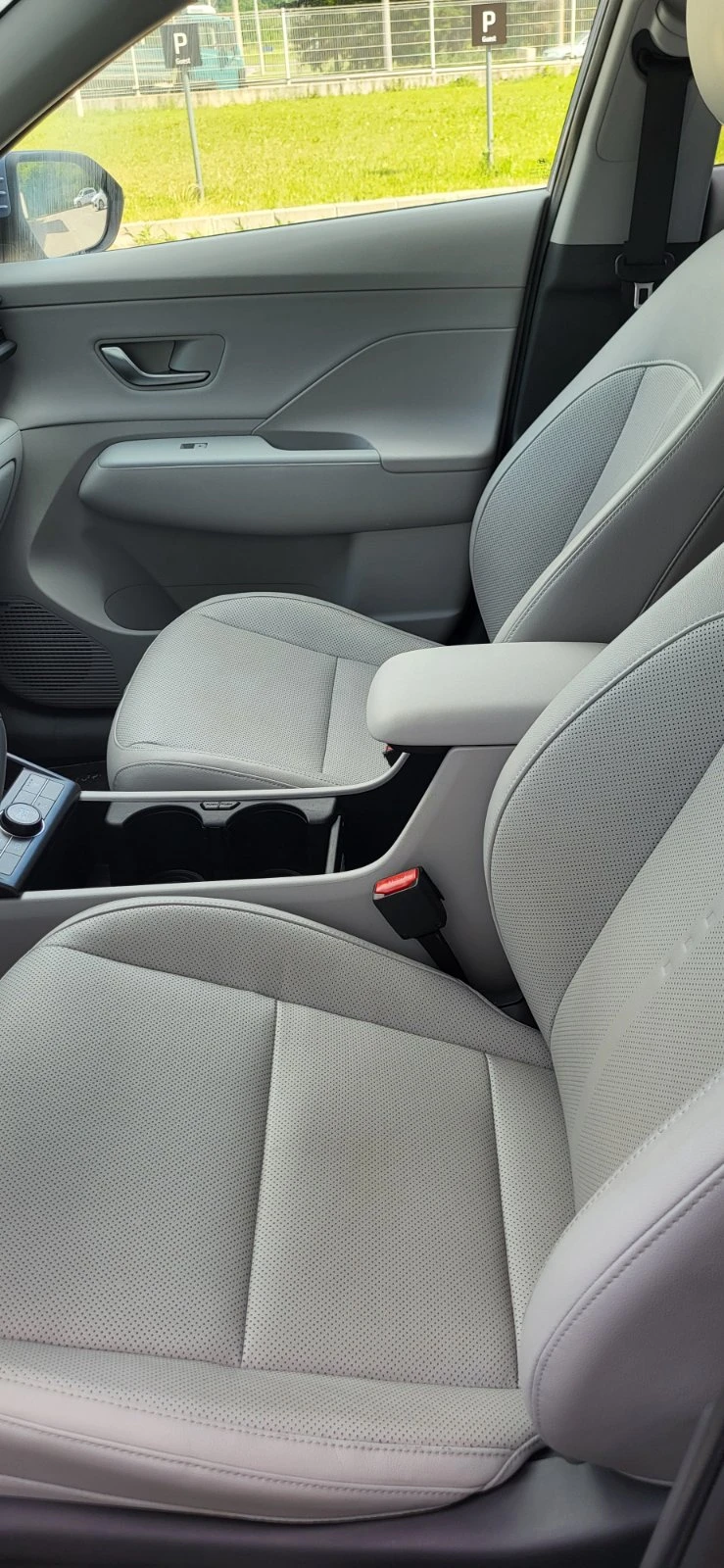 Hyundai Kona Premium, снимка 9 - Автомобили и джипове - 54750109