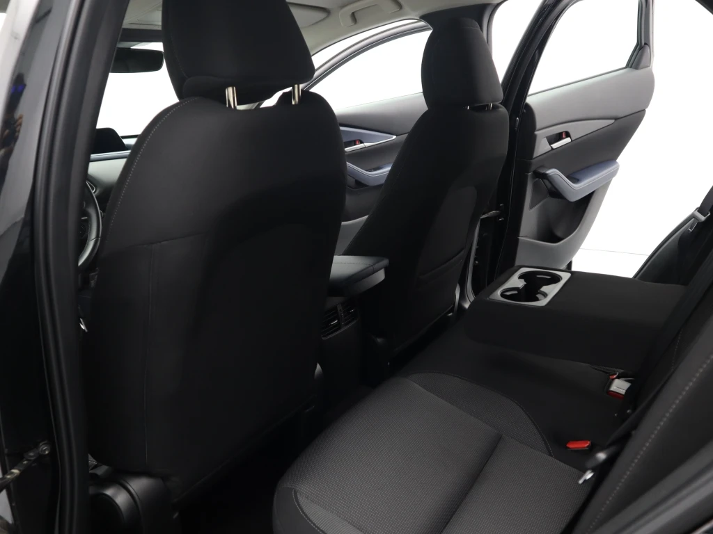 Mazda CX-30  - изображение 10