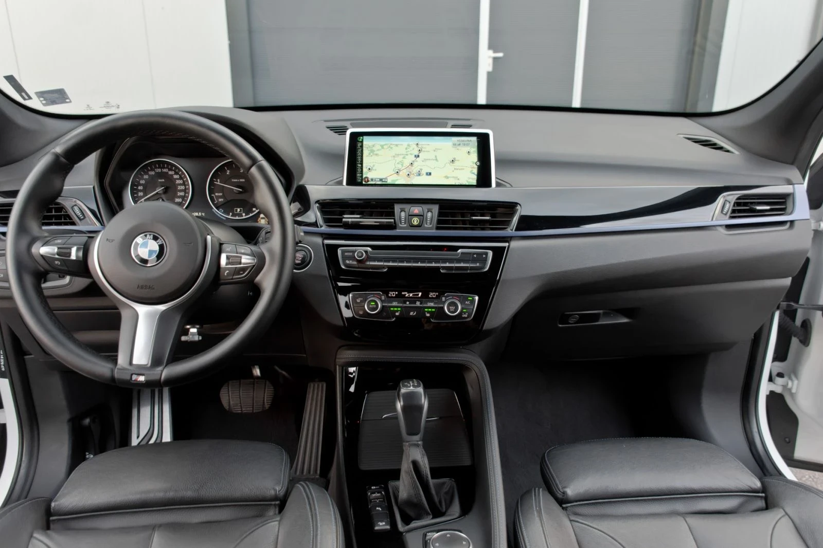 BMW X1 xDrive 2.0 M performance  | Mobile.bg — изображение 10