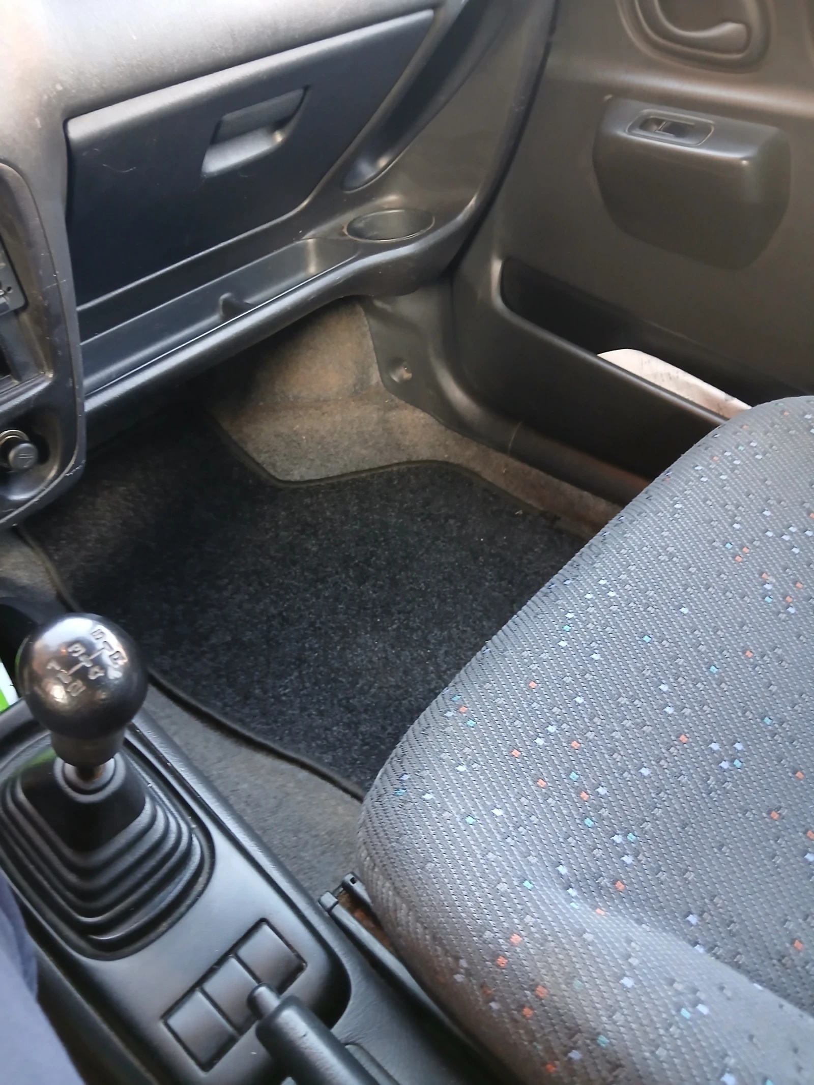 Suzuki Ignis 1, 3 | Mobile.bg — изображение 9