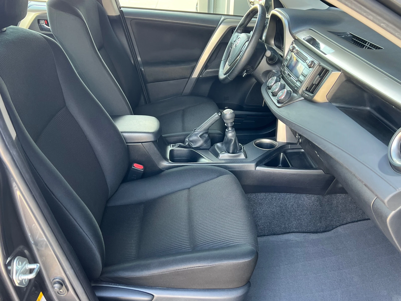 Toyota Rav4 2.0I, VALVEMATIC, 4X4, KATO HOB!!! | Mobile.bg — изображение 11