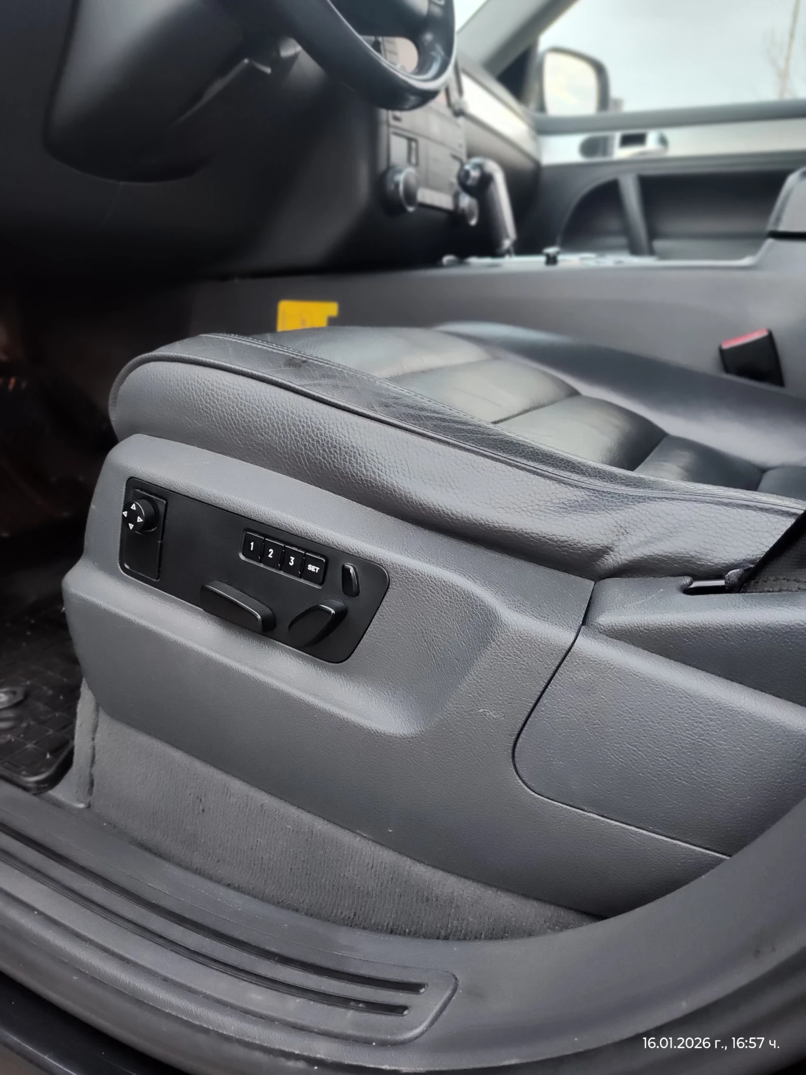 VW Touareg 3.2 V6 �������  | Mobile.bg � ����������� 11