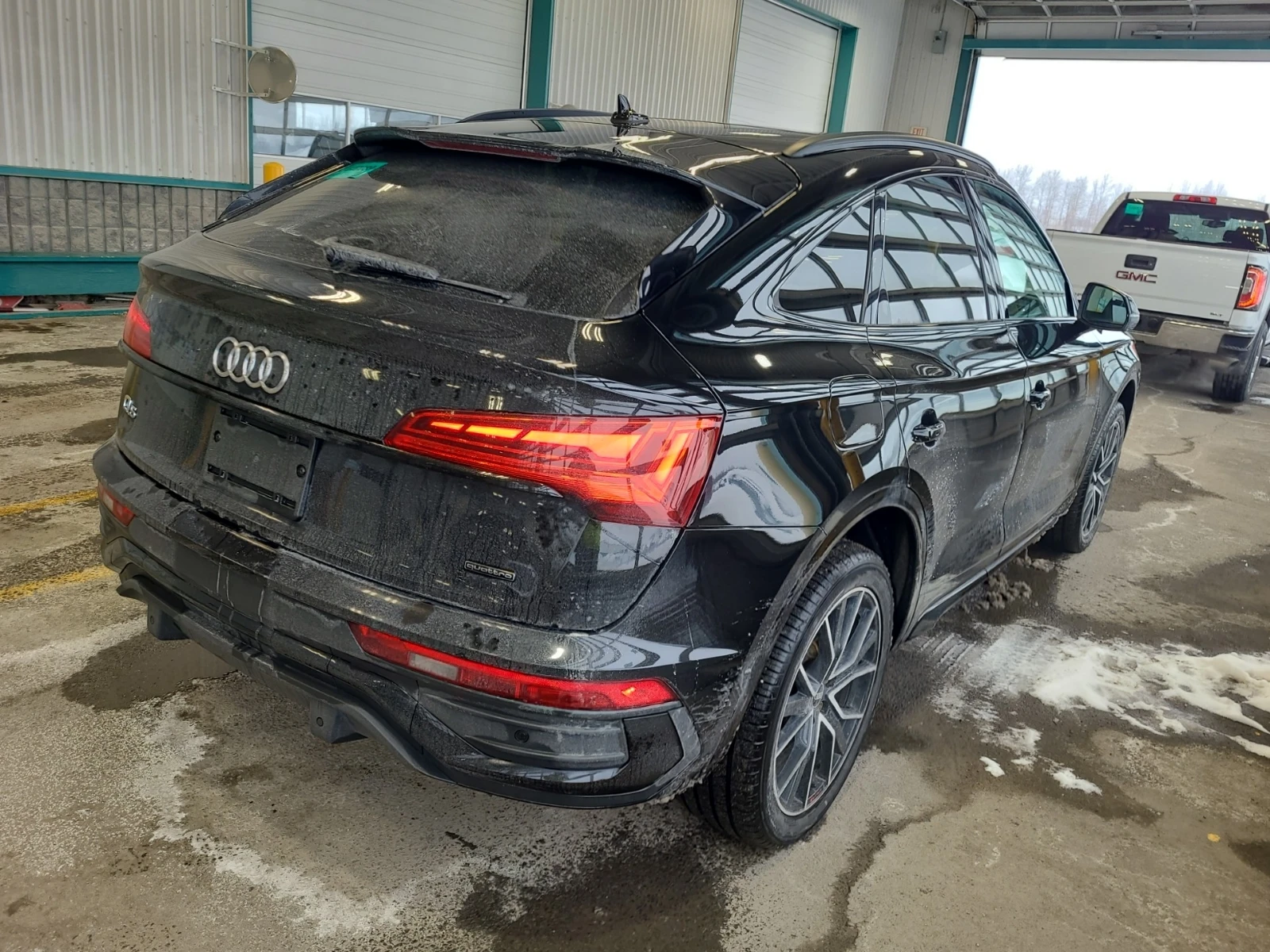 Audi Q5 45 TFSI Sportback * S LINE PREMIUM * Carfax *  - изображение 4