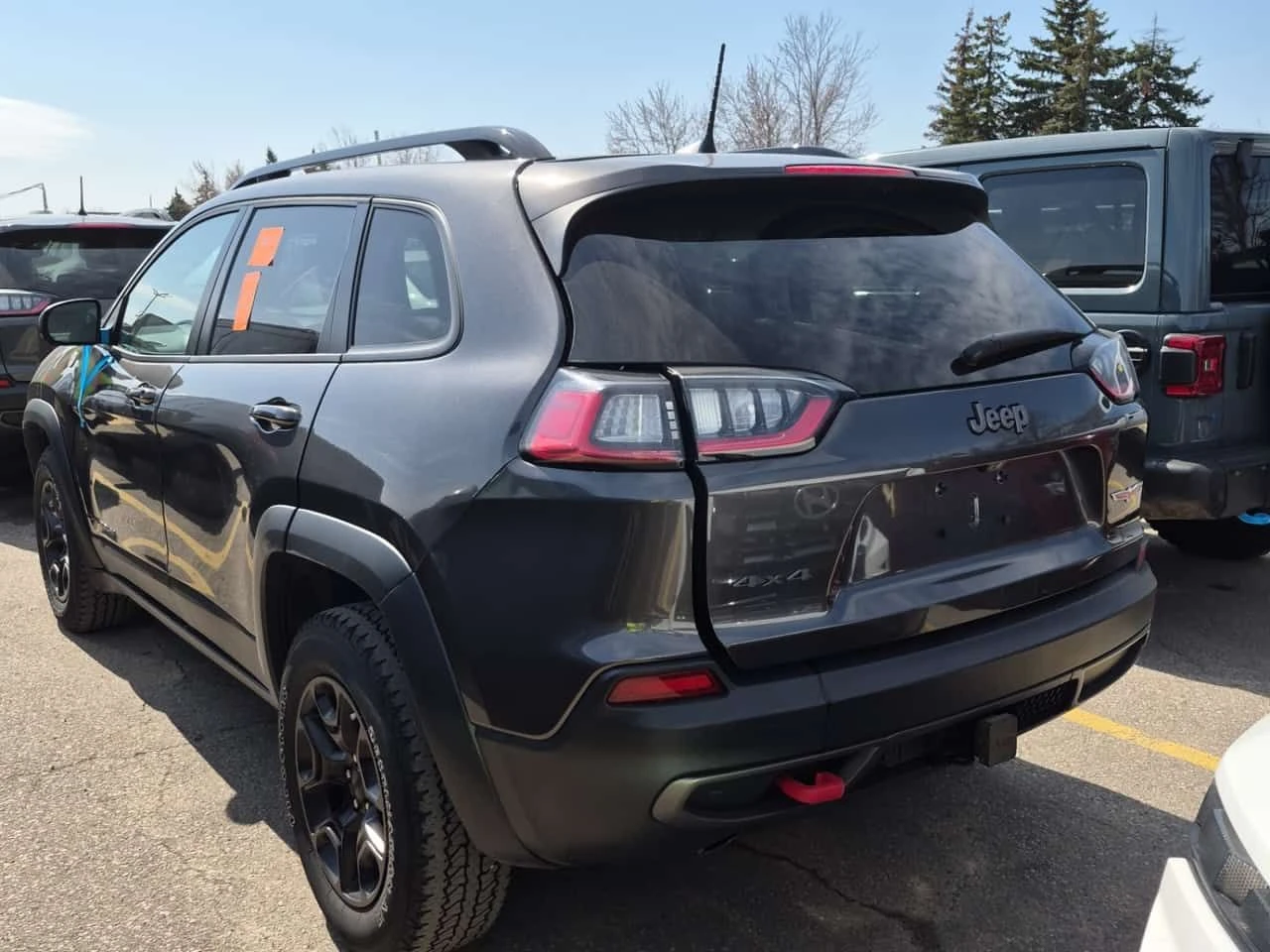 Jeep Cherokee * TRAILHAWK * CARFAX * , снимка 4 - Автомобили и джипове - 54121747