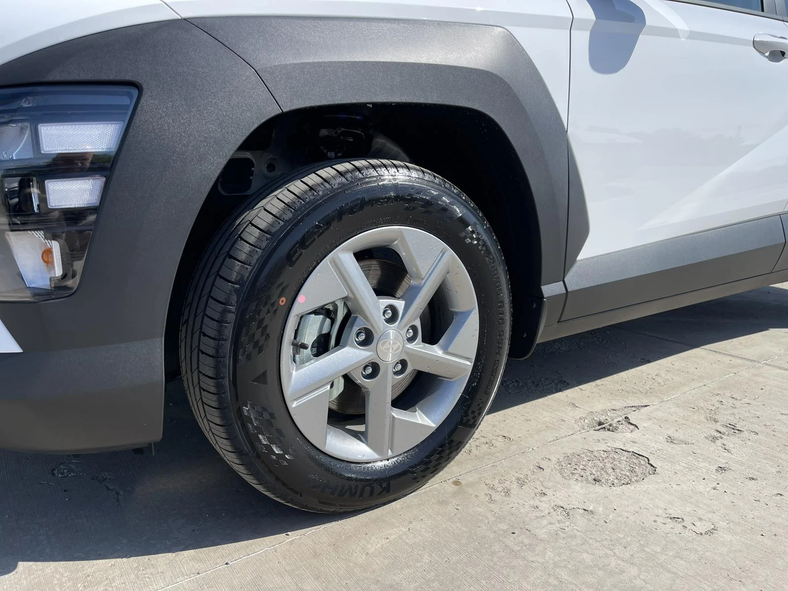 Hyundai Kona, снимка 12 - Автомобили и джипове - 54448850