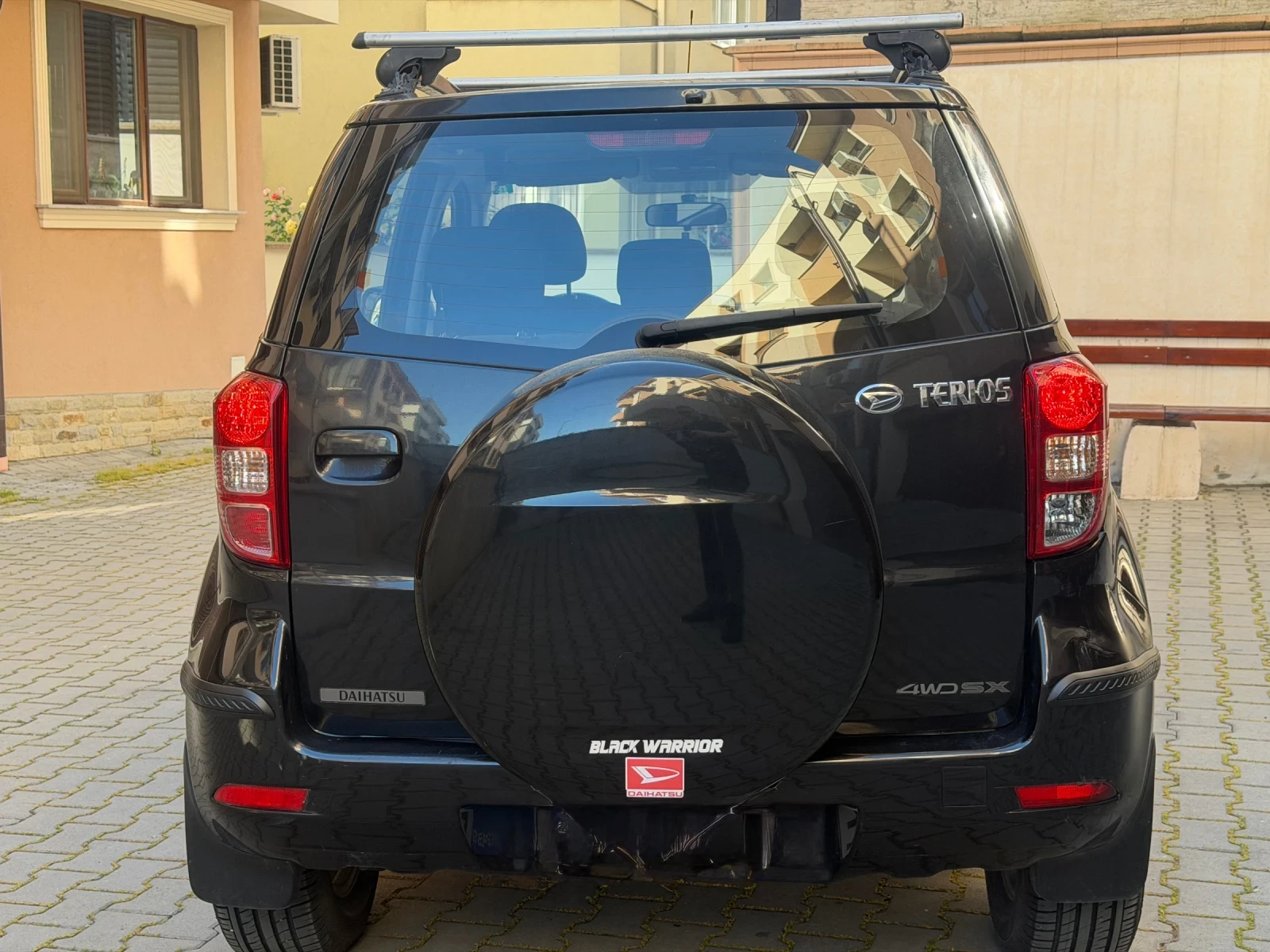 Daihatsu Terios 1.3i 4x4 верига, снимка 4 - Автомобили и джипове - 54739667