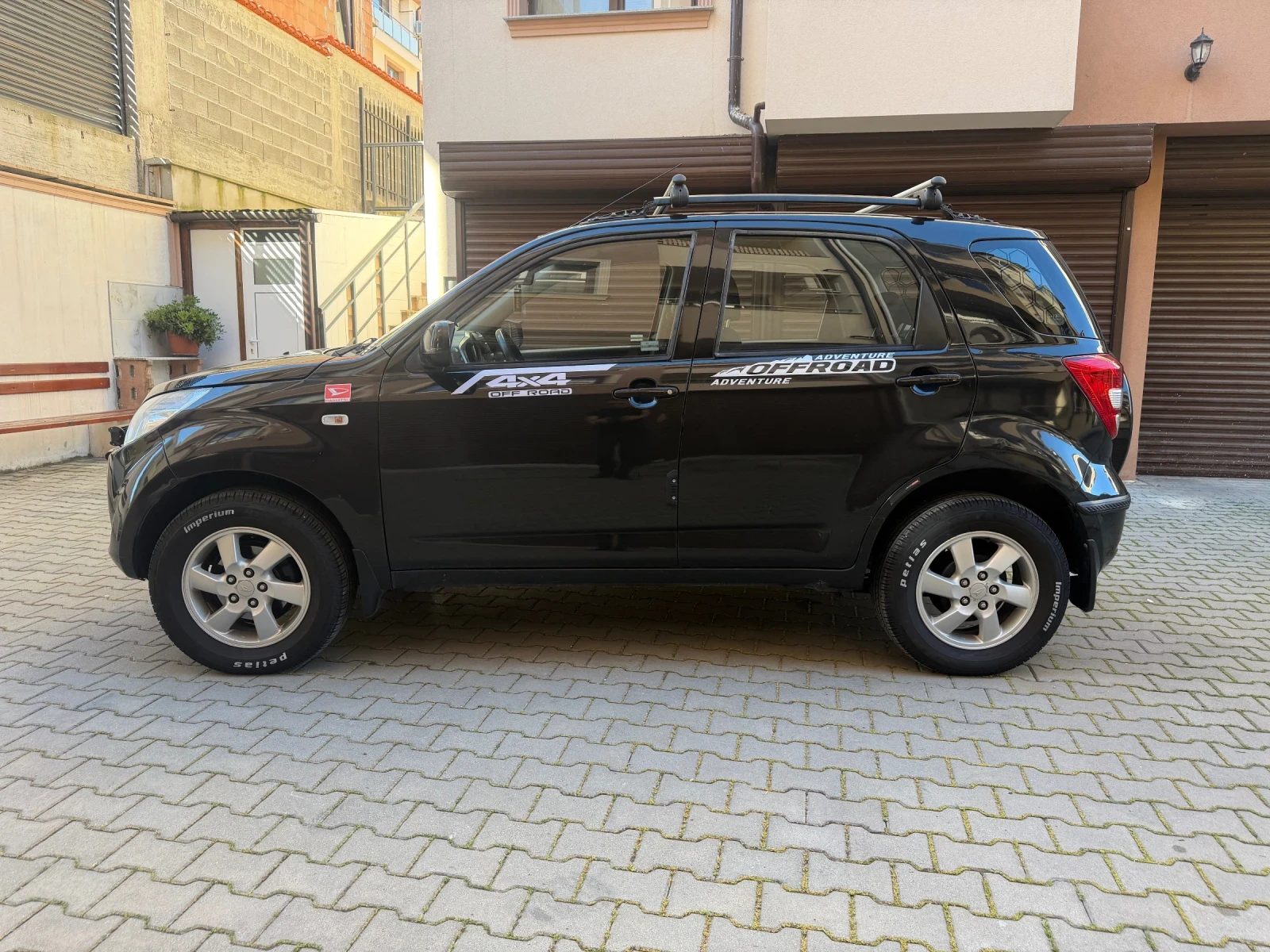 Daihatsu Terios 1.3i 4x4 верига, снимка 5 - Автомобили и джипове - 54739667