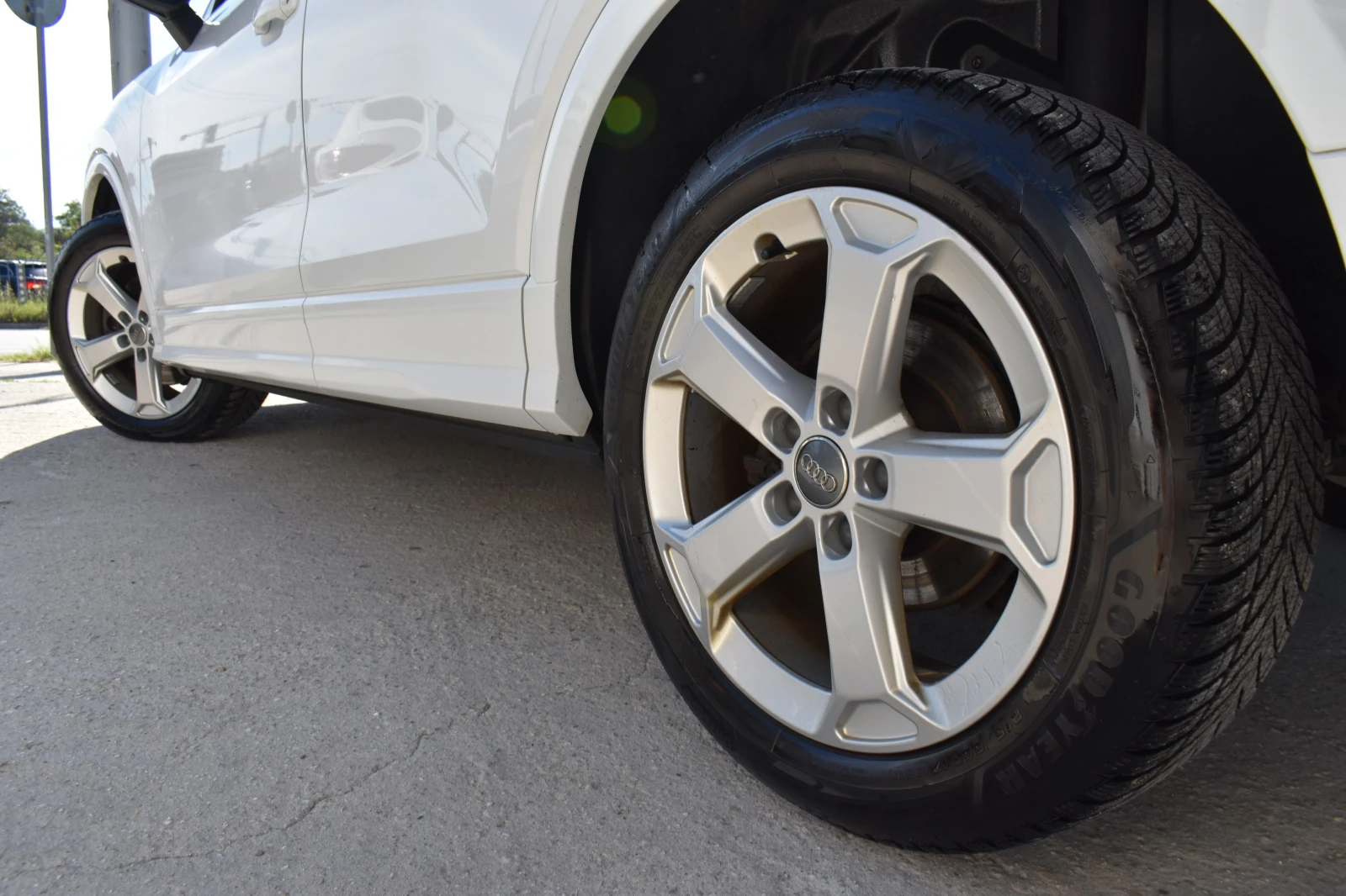 Audi Q2 2.0TDI* QUATTRO* S-TRONIC* S-LINE* SPECIAL-EDITON, снимка 2 - Автомобили и джипове - 54853274