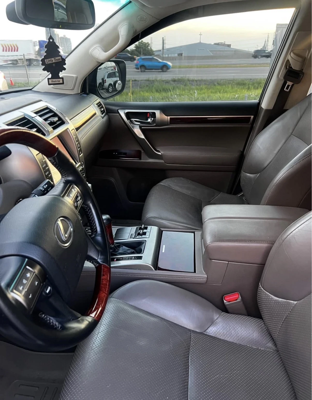Lexus GX 460 4.6 V8 * 4WD * 7 МЕСТЕН * БЕЗ ИНЦИДЕНТИ * , снимка 8 - Автомобили и джипове - 55253395