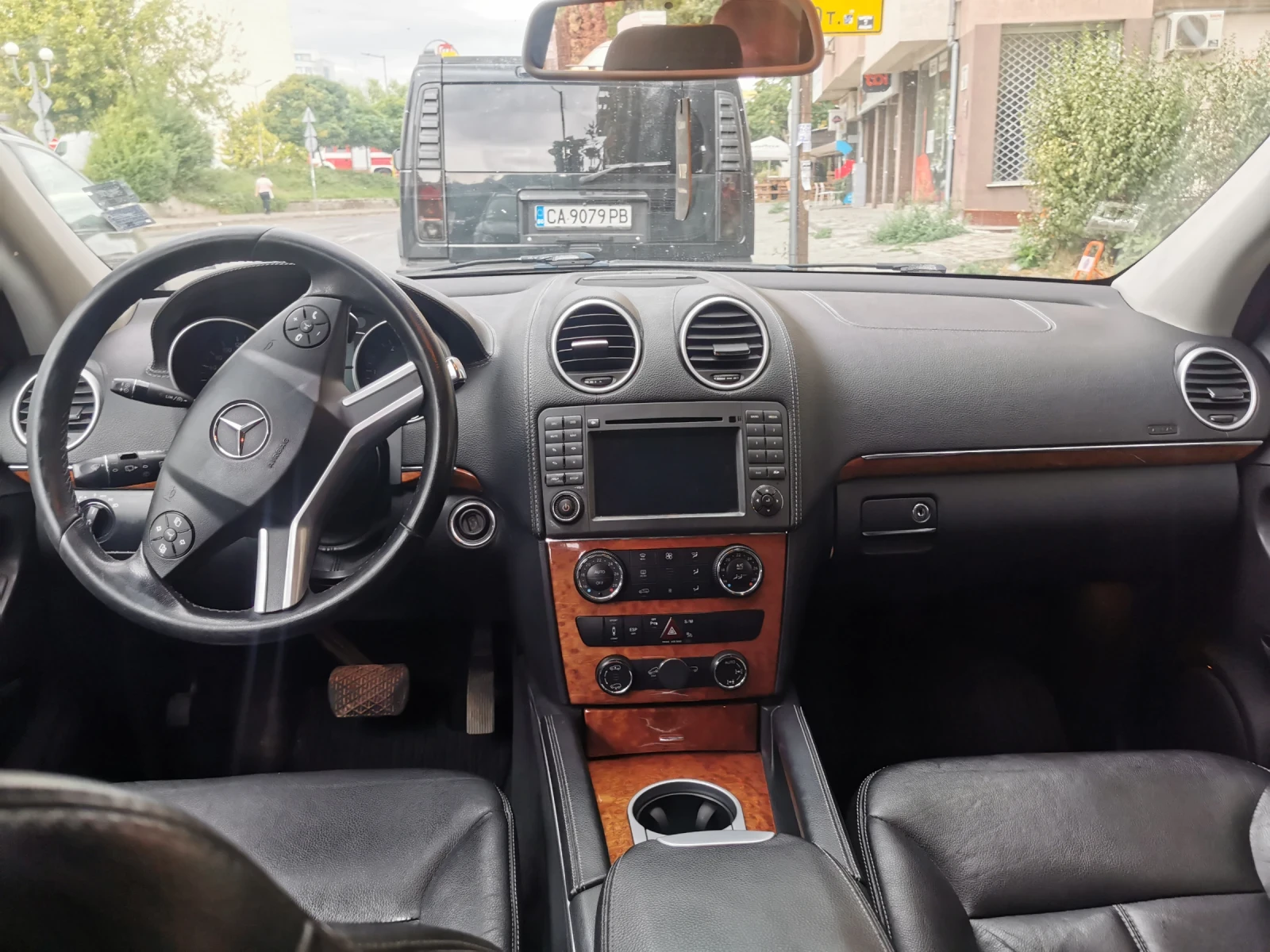 Mercedes-Benz GL 320, снимка 9 - Автомобили и джипове - 55712758