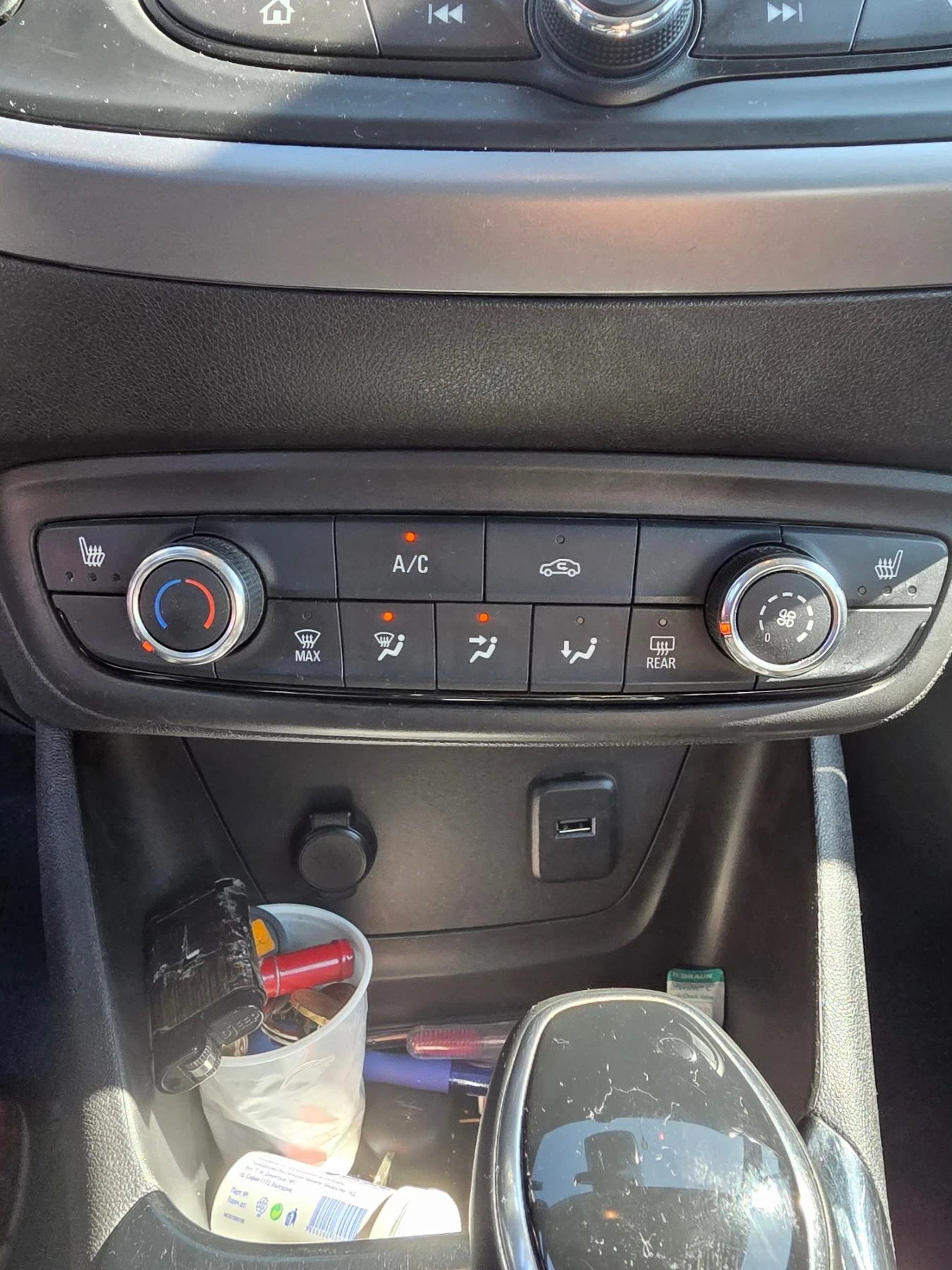 Opel Crossland X, снимка 10 - Автомобили и джипове - 55905790