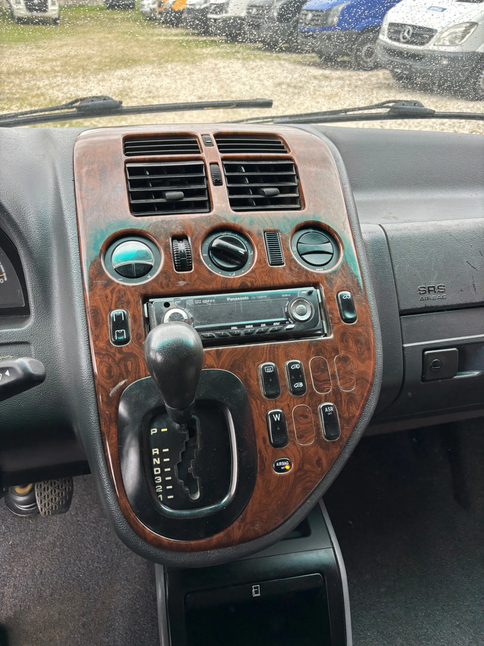 Mercedes-Benz V 220 Westfalia, снимка 9 - Бусове и автобуси - 53936484