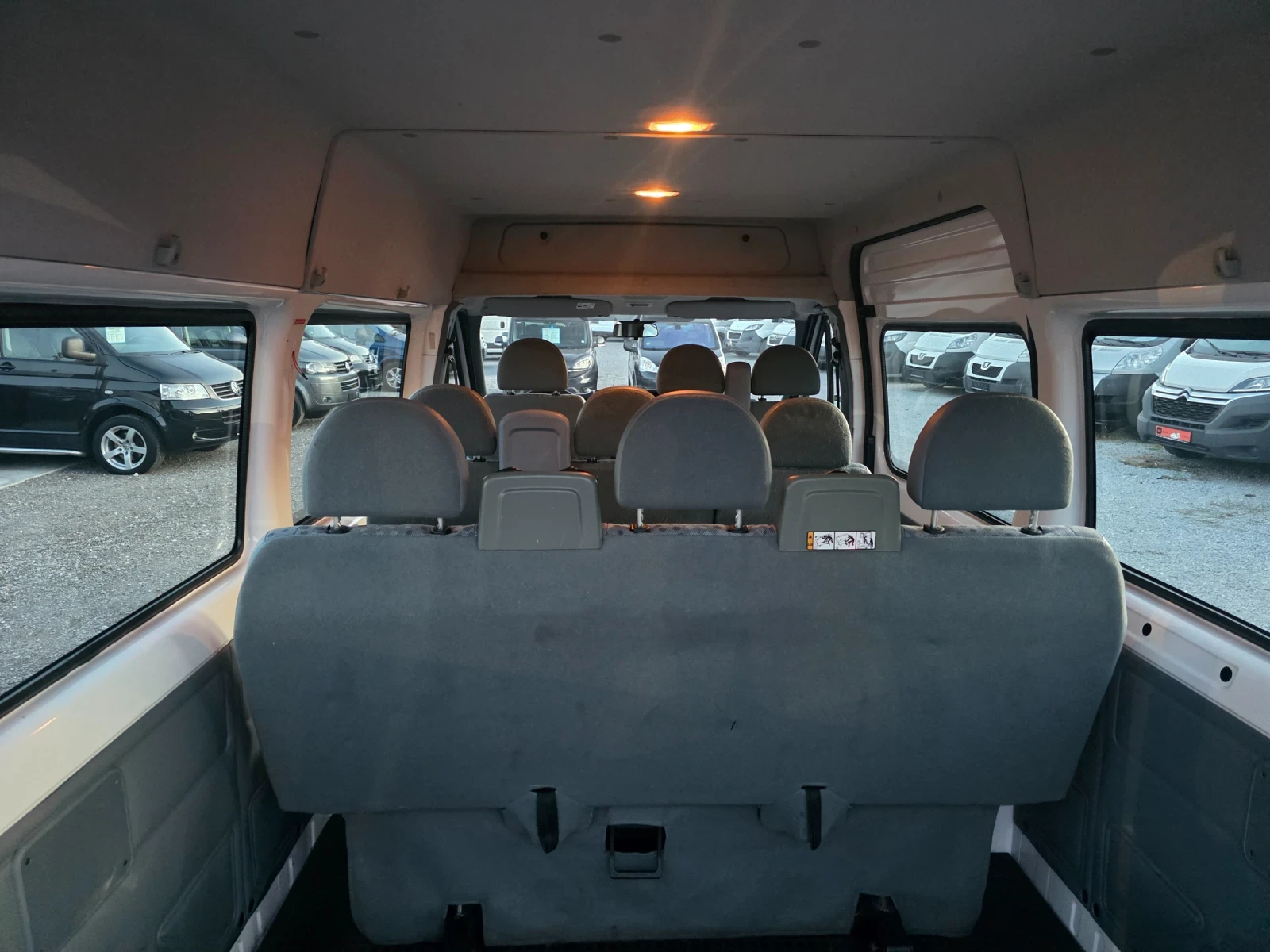 Ford Transit 2.2tdci Евро5 8+ 1 Дълга база, снимка 17 - Бусове и автобуси - 56367235