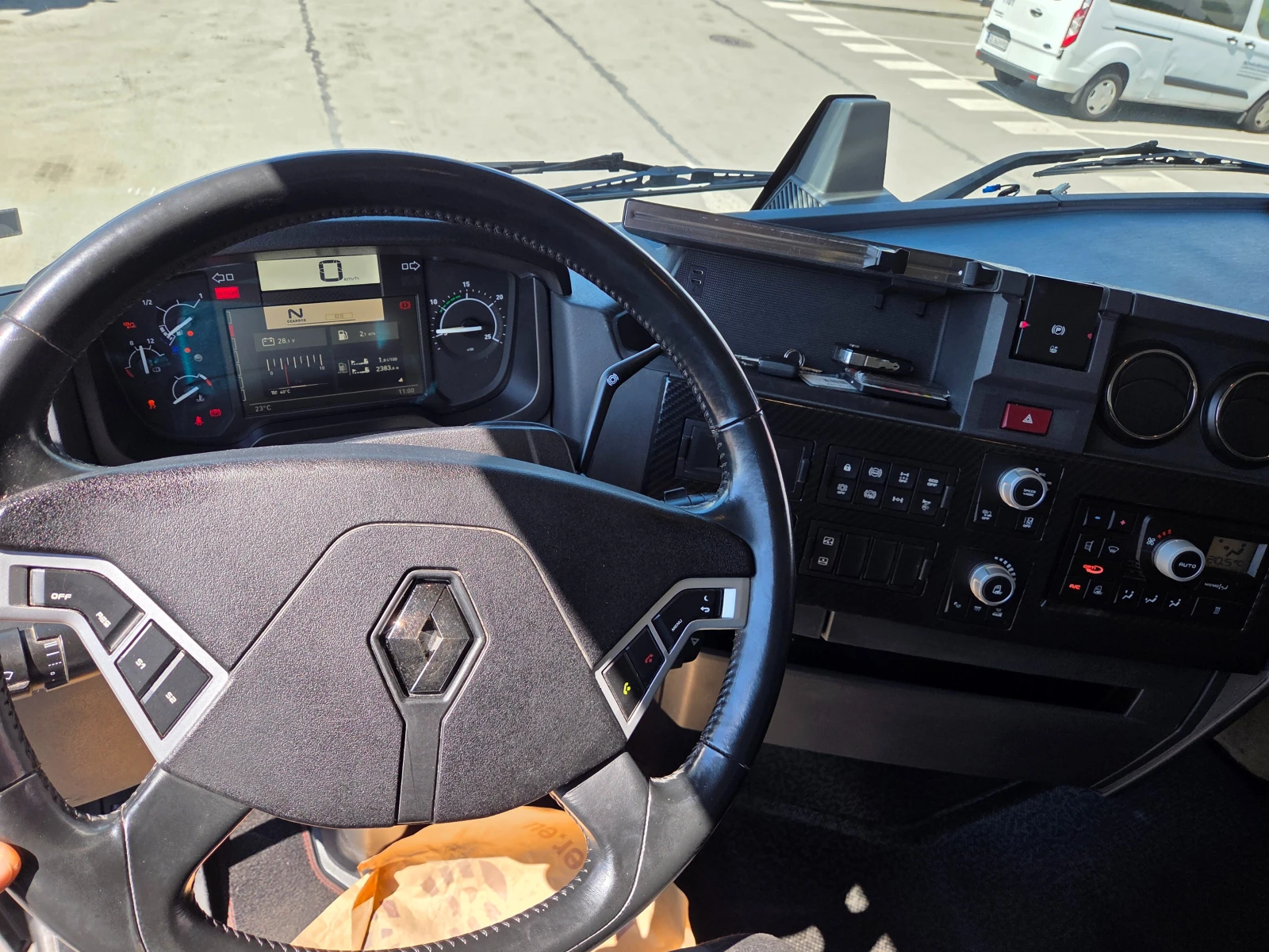 Renault T Собствен лизинг- една година гаранция, снимка 6 - Камиони - 54831504