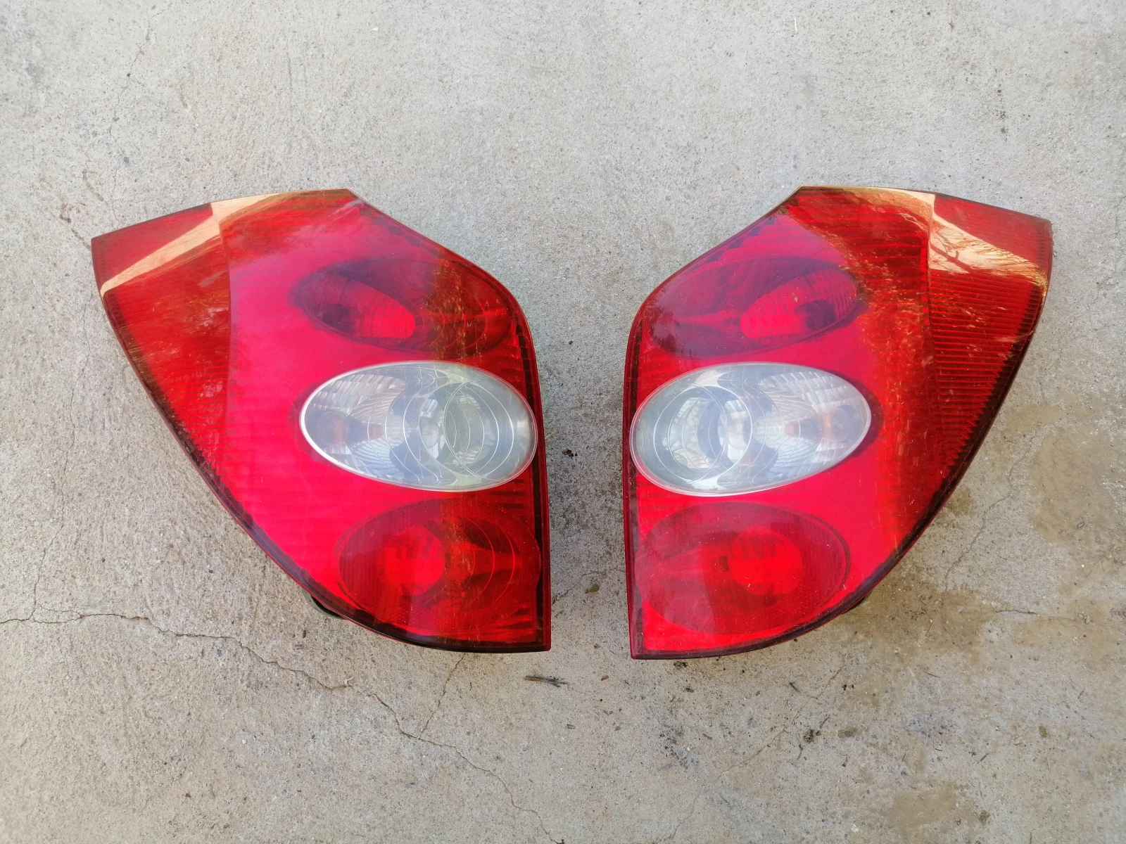     2 ,     2 | Mobile.bg   1