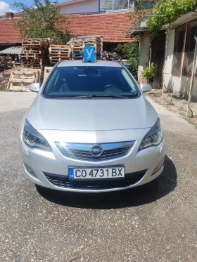     Opel Astra J  120 000 
