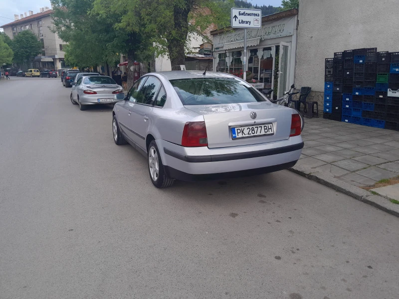 VW Passat 1.9 TDI , снимка 4 - Автомобили и джипове - 47017447