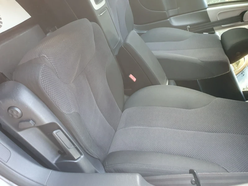 VW Passat 2.0 TDI  170  ks .NAVI PODGREV 6 skr EUR 5  , снимка 8 - Автомобили и джипове - 51622234