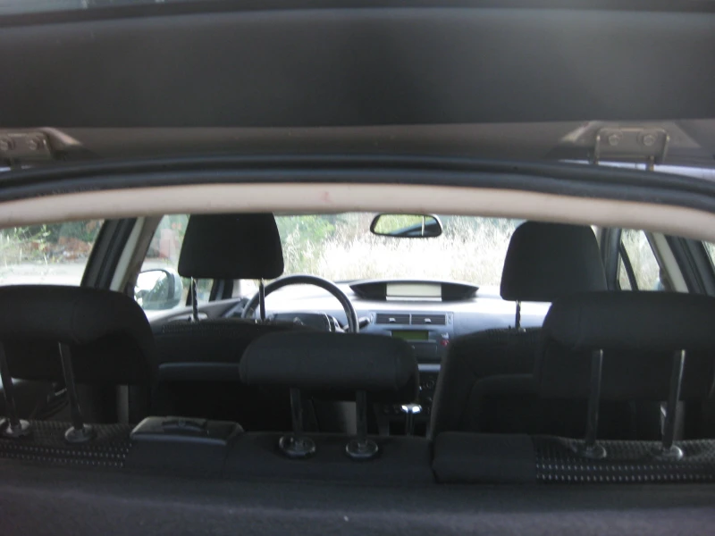 Citroen C4 1.6i  Berline  VTR  , снимка 14 - Автомобили и джипове - 52578887