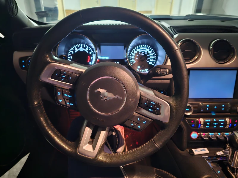 Ford Mustang EcoBoost , снимка 6 - Автомобили и джипове - 52107117