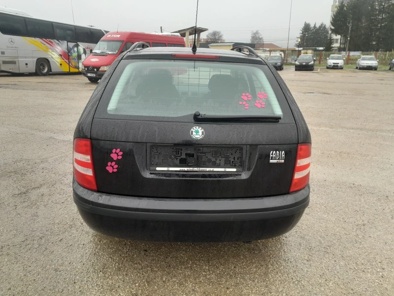 Skoda Fabia 1.2 70 PS, снимка 4 - Автомобили и джипове - 52682899