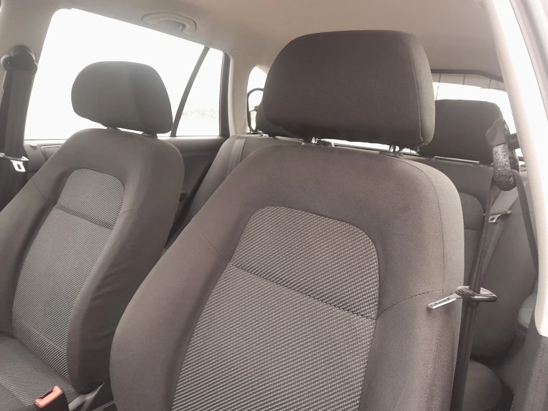 Skoda Fabia 1.2 70 PS, снимка 12 - Автомобили и джипове - 52682899