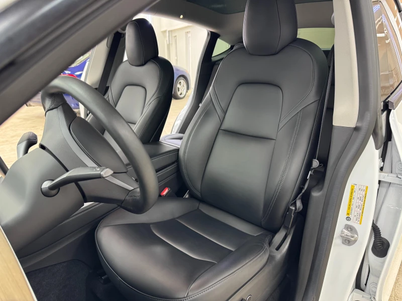 Tesla Model Y Long Range AWD, снимка 9 - Автомобили и джипове - 52744128