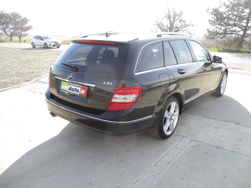 Mercedes-Benz C 220 2.2/ДИЗЕЛ/170кс./АВТОМАТИК/ФУЛ-ЕКСТРИ/КАТО НОВА, снимка 4 - Автомобили и джипове - 52835029