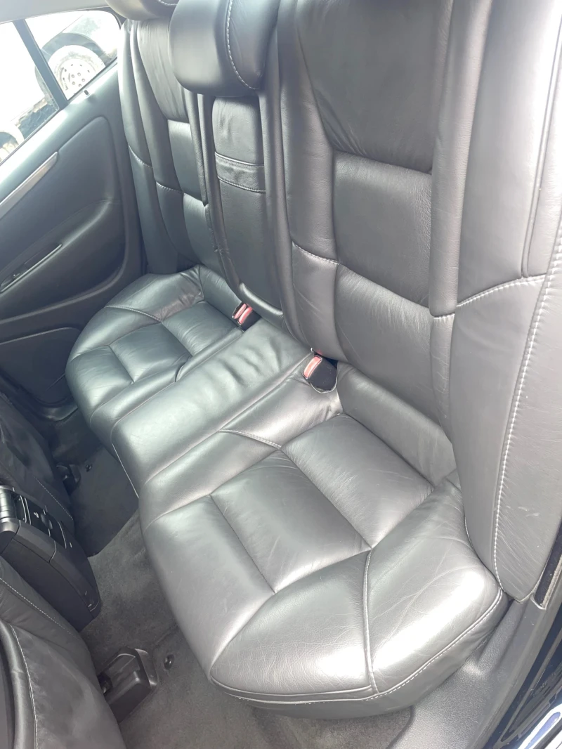 Volvo S60 2.5T AWD, снимка 9 - Автомобили и джипове - 53193203