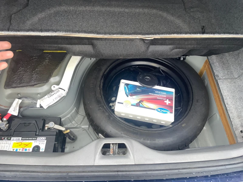 Volvo S60 2.5T AWD, снимка 11 - Автомобили и джипове - 53193203