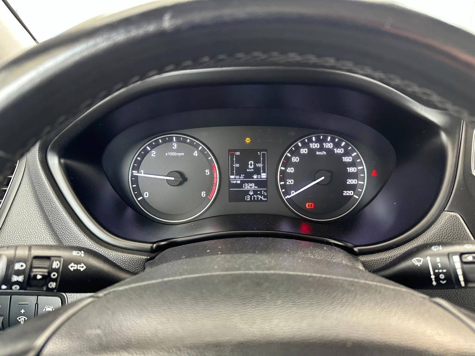 Hyundai I20 1.1crdi 6C.K Euro6B - изображение 10