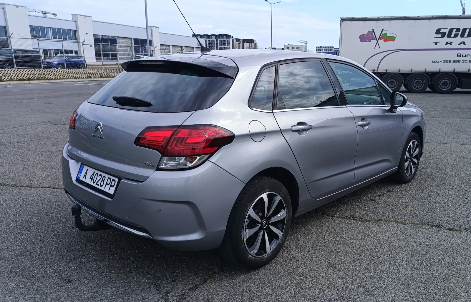 Citroen C4 1.2i 110 - изображение 4