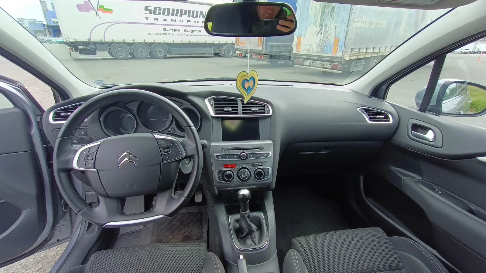 Citroen C4 1.2i 110 - изображение 9
