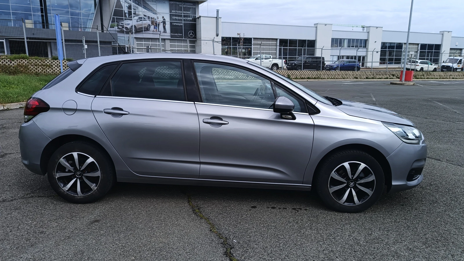Citroen C4 1.2i 110 - изображение 3